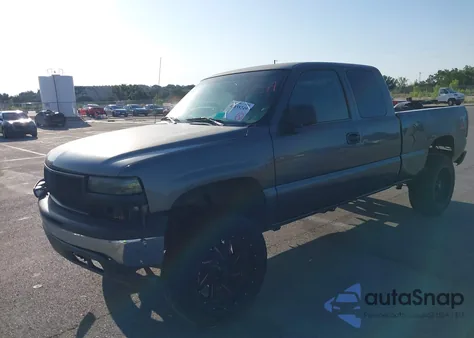 2000 Chevrolet Silverado 1500 Ls из США, поврежденный, VIN 1GCEK19V9YE263543